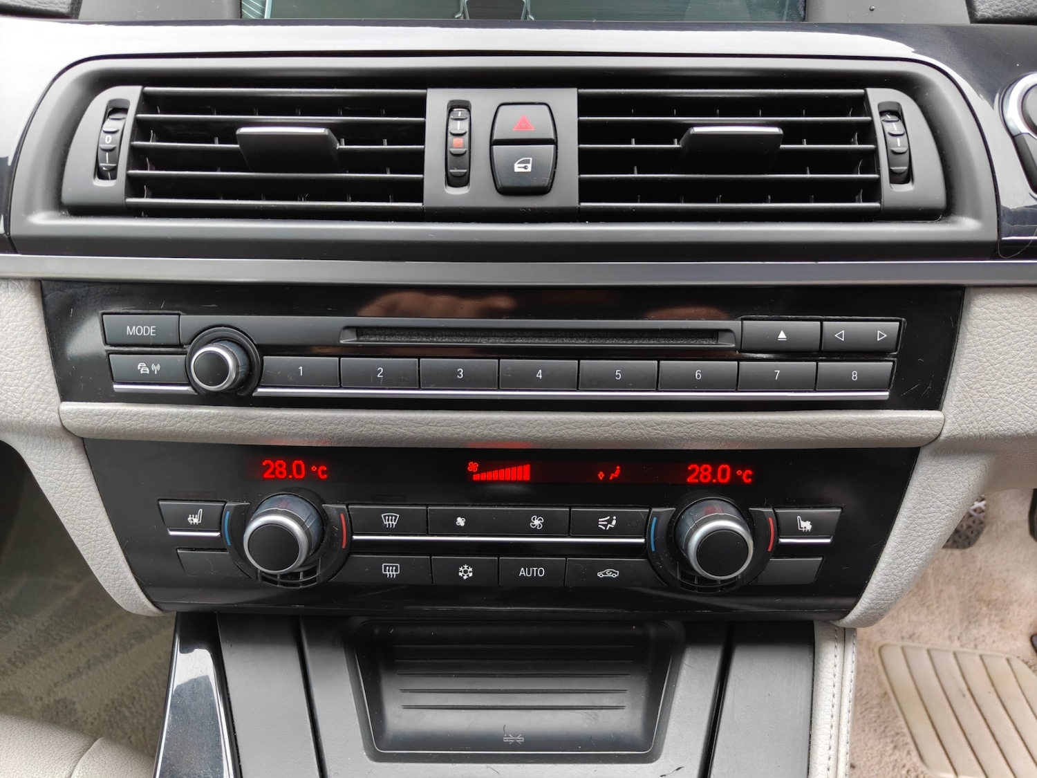 Used BMW 5 Series 2011 for sale - 77012960: Photo 60