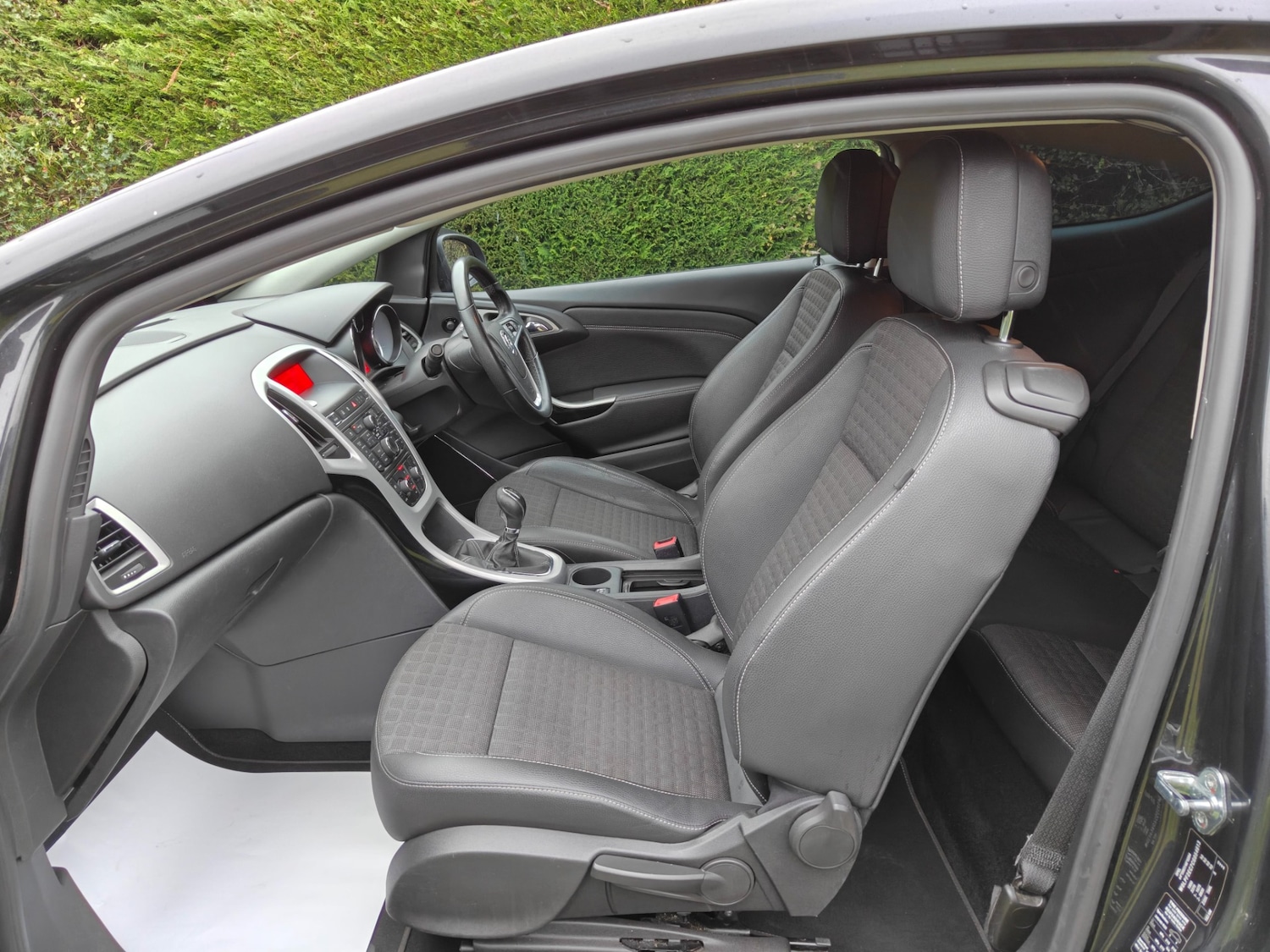 Used Vauxhall Astra GTC 2012 for sale - 76682485: Photo 11