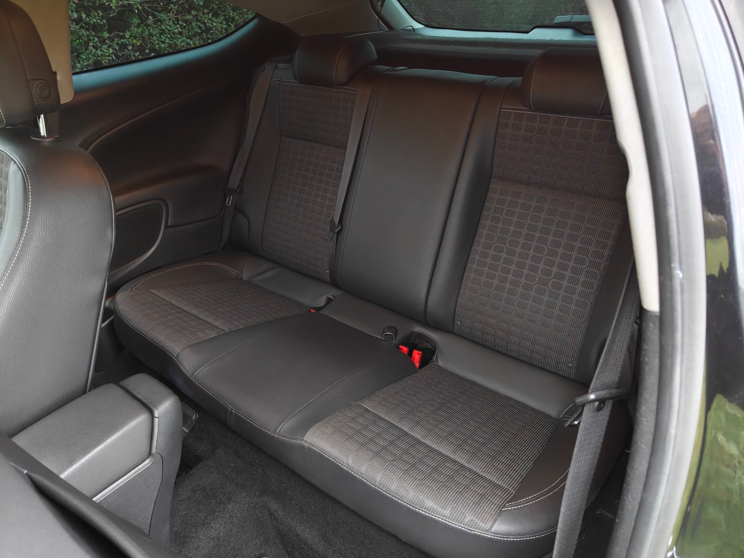 Used Vauxhall Astra GTC 2012 for sale - 76682485: Photo 12