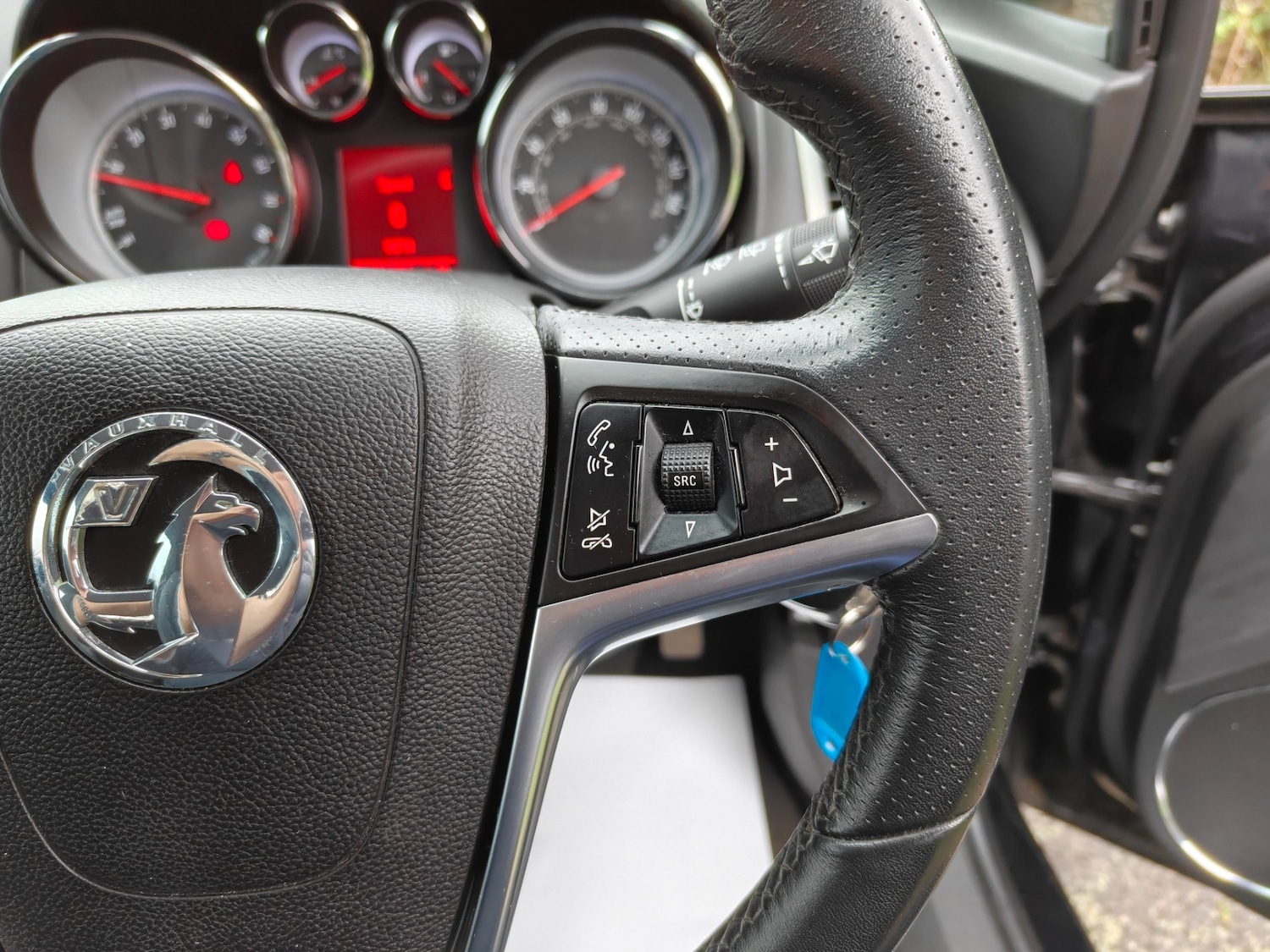 Used Vauxhall Astra GTC 2012 for sale - 76682485: Photo 52