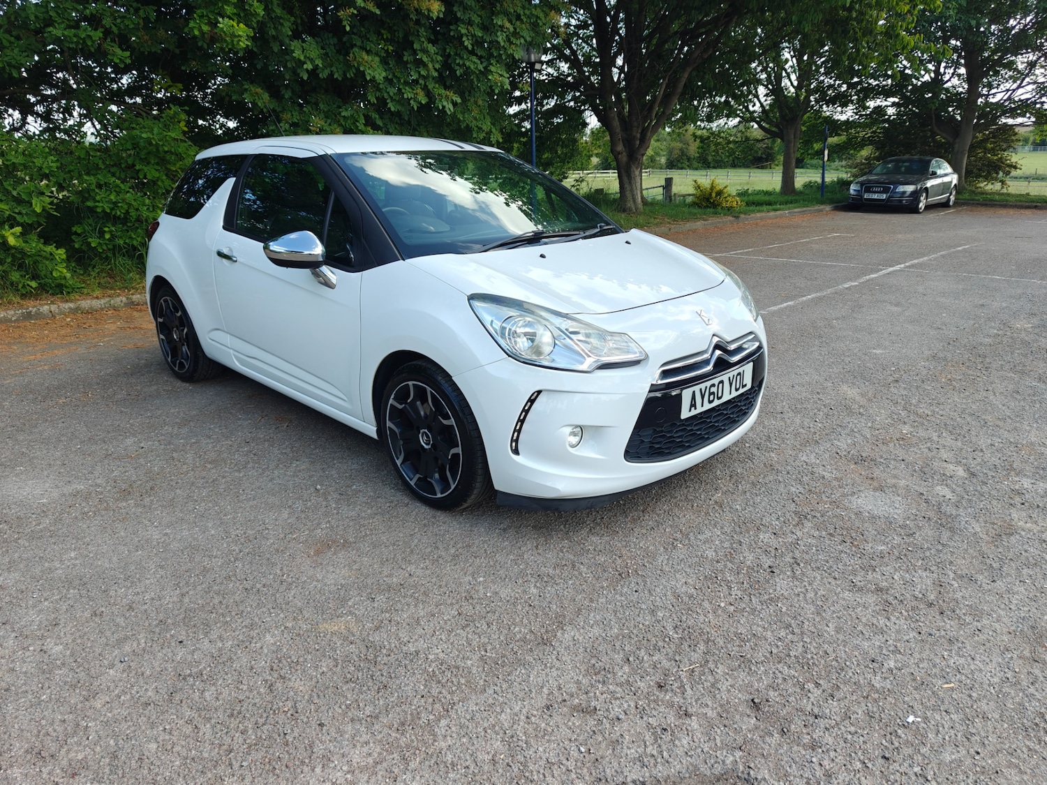 Used Citroen DS3 2010 for sale - 76831223: Photo 52