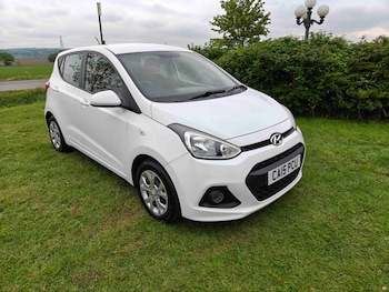 Used Hyundai i10 2015 for sale - 78479700: Photo