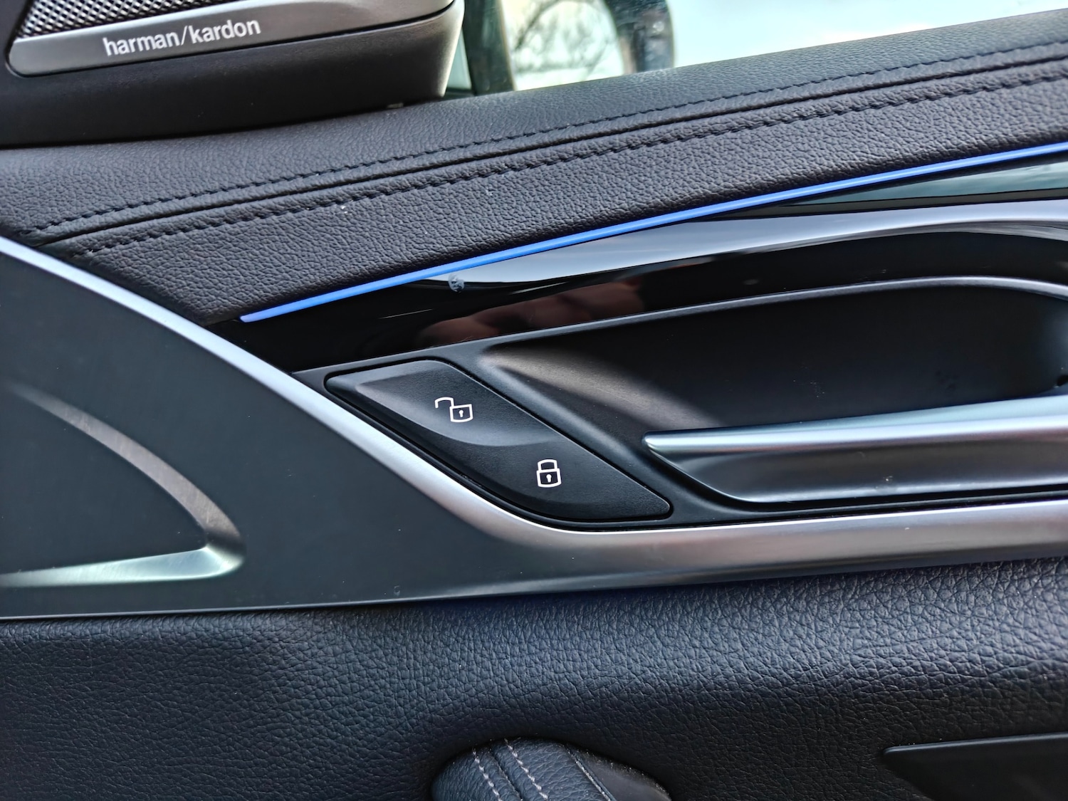 Used BMW 5 Series 2017 for sale - 77988555: Photo 80