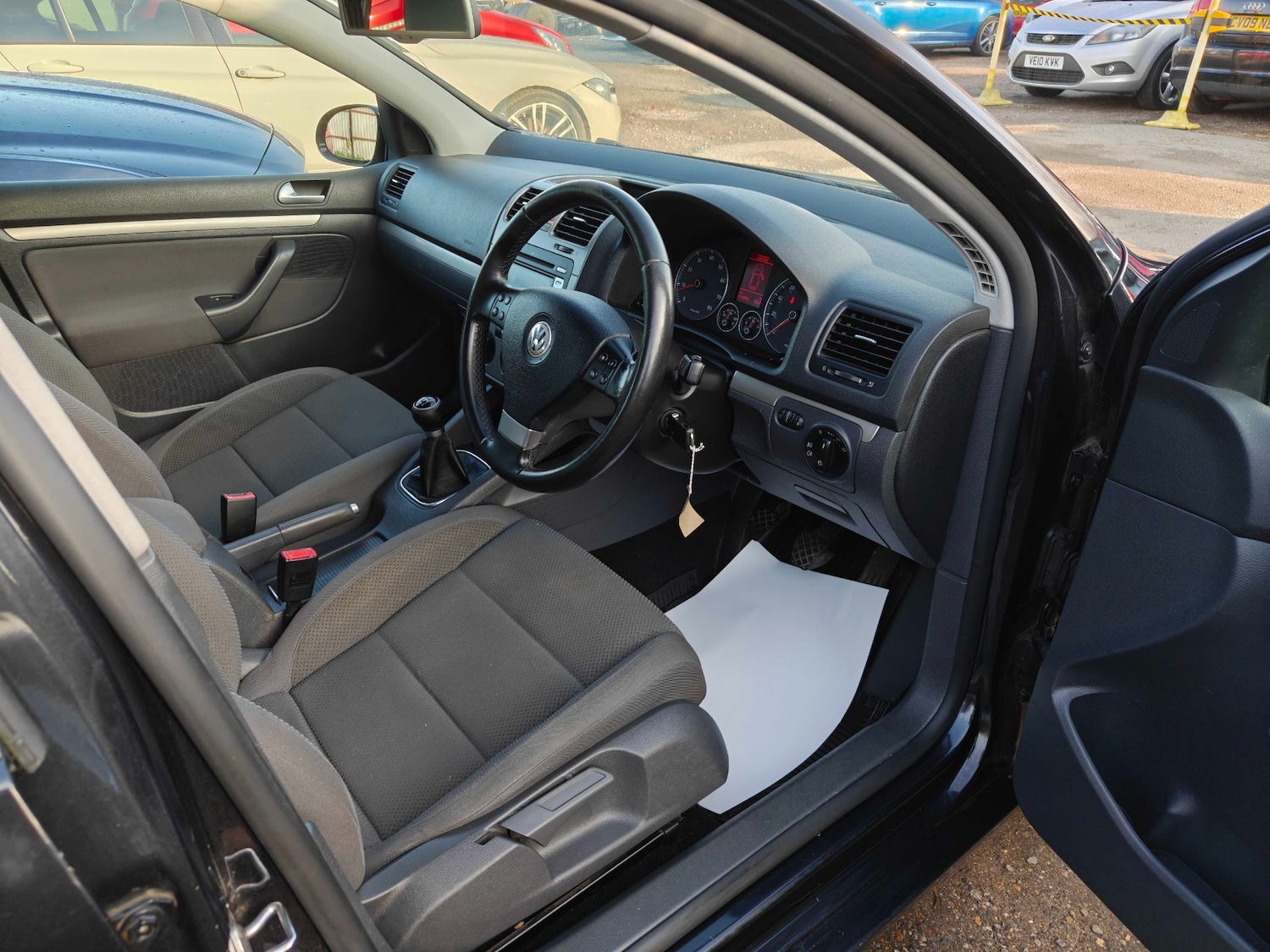 Used Volkswagen Golf 2008 for sale - 77077902: Photo 43