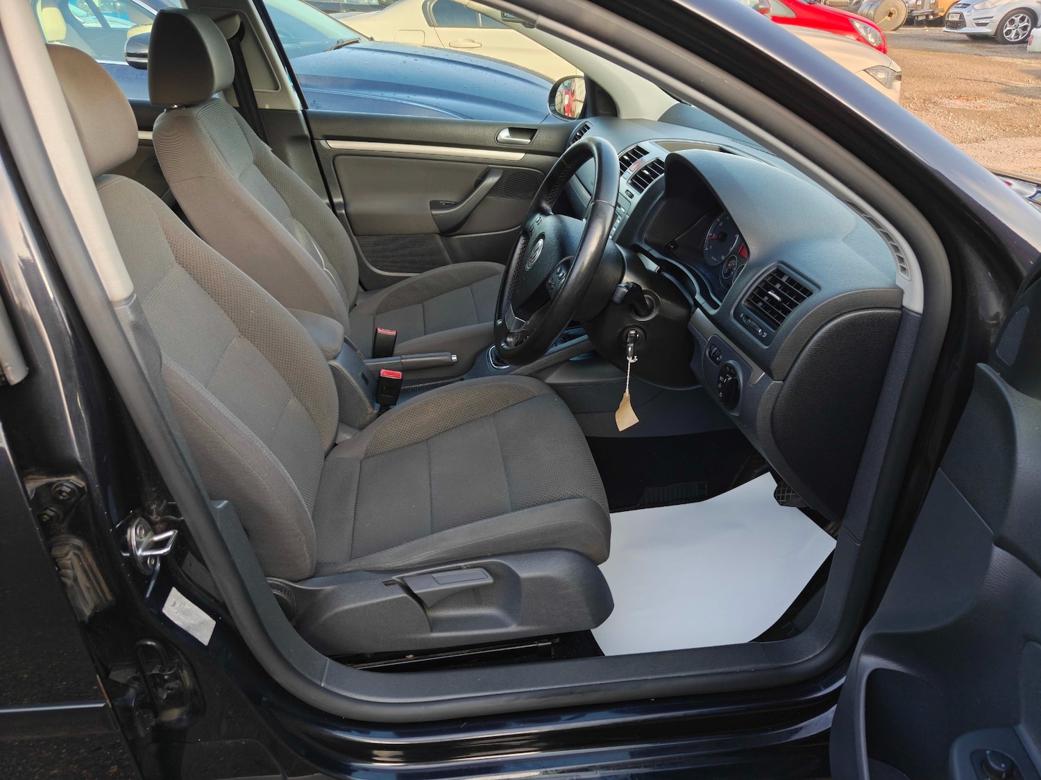 Used Volkswagen Golf 2008 for sale - 77077902: Photo 7