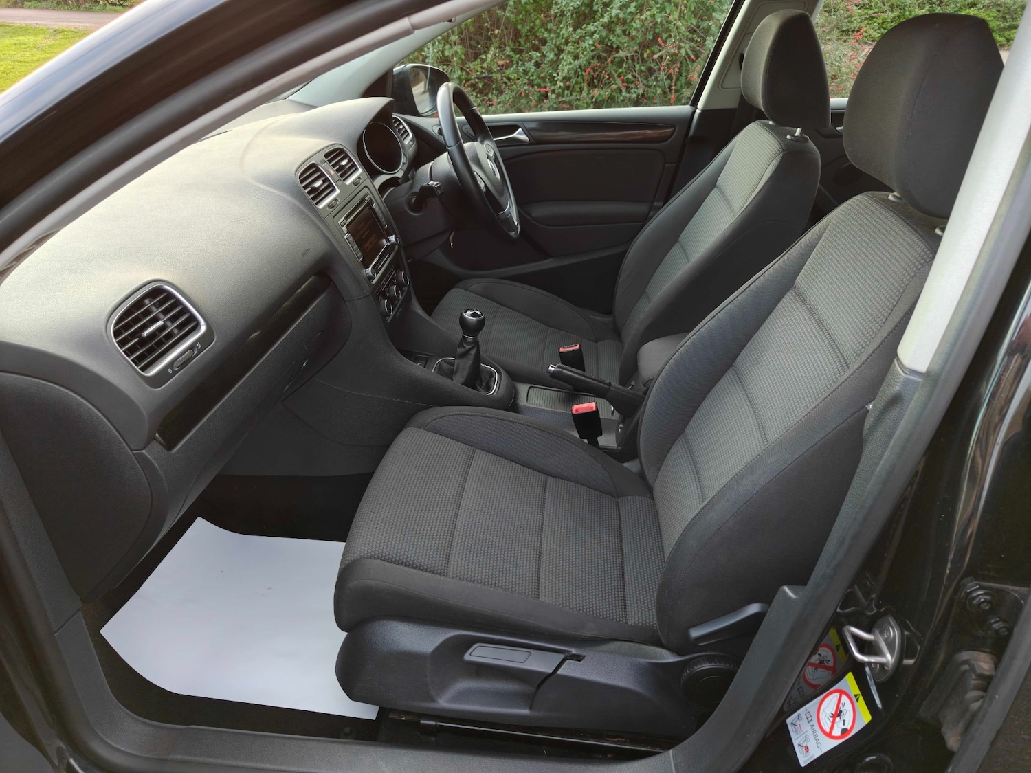 Used Volkswagen Golf 2012 for sale - 77186618: Photo 11