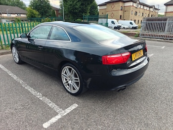 Used Audi A5 2011 for sale - 77494999: Photo