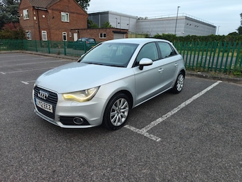 Used Audi A1 2012 for sale - 75289416: Photo