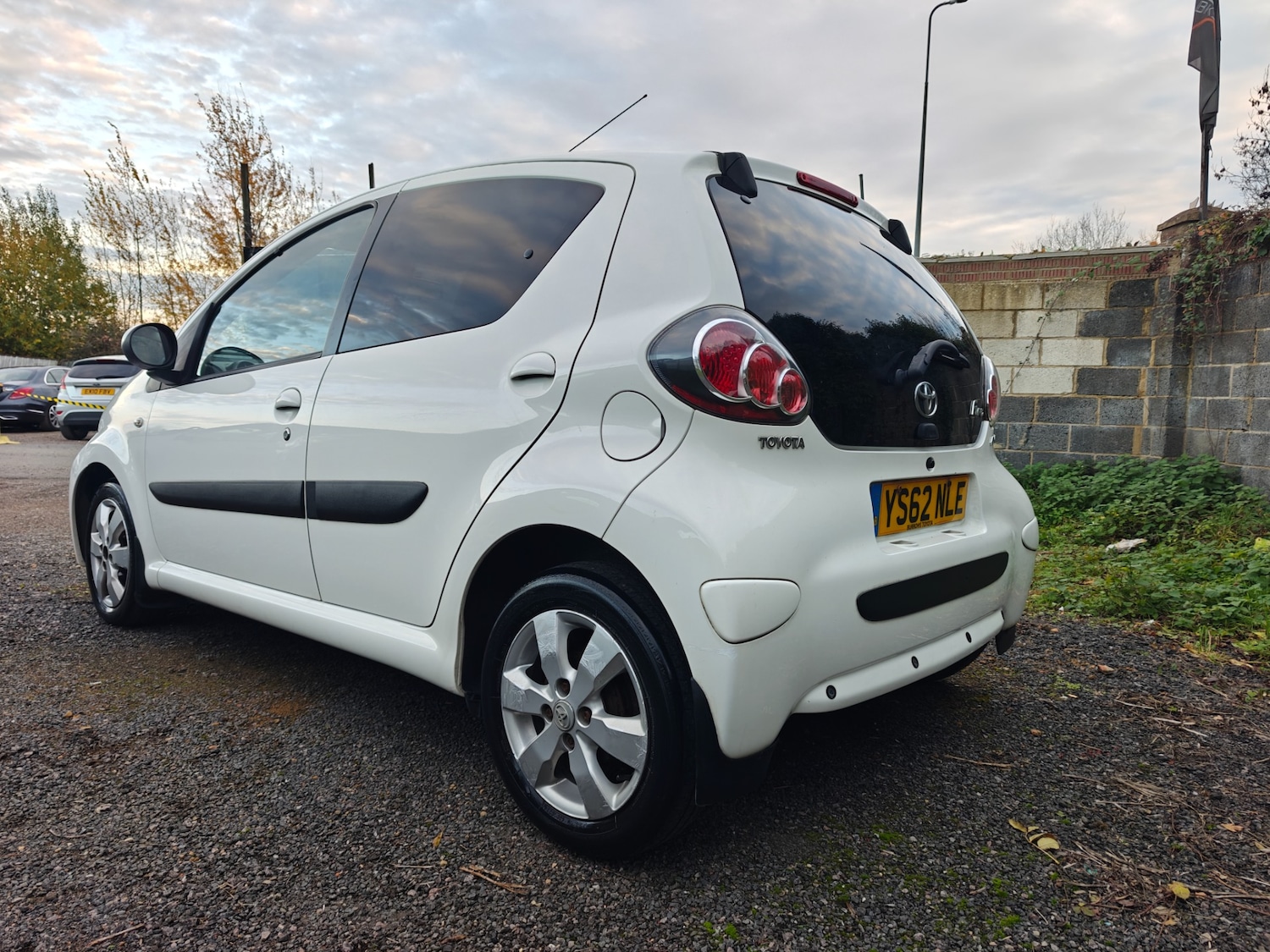 Used Toyota AYGO 2013 for sale - 76470886: Photo 10