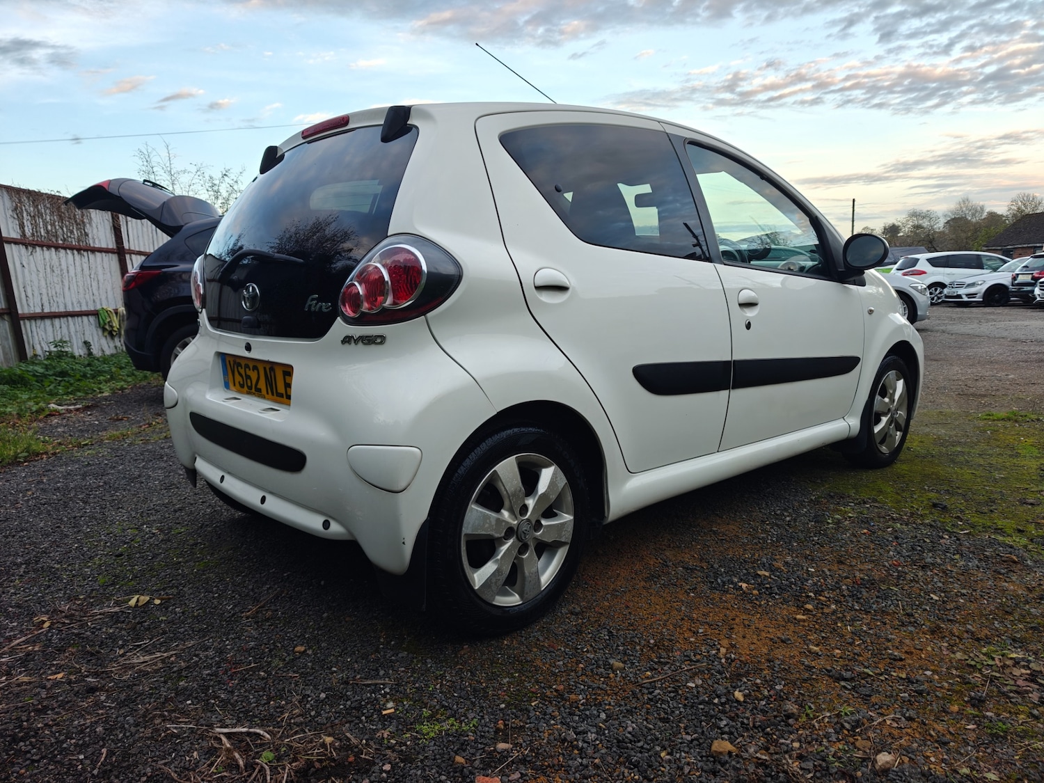Used Toyota AYGO 2013 for sale - 76470886: Photo 12