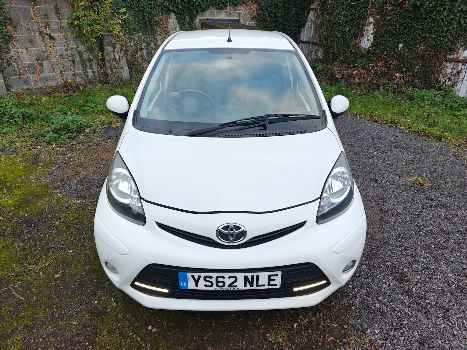 Used Toyota AYGO 2013 for sale - 76470886: Photo 14