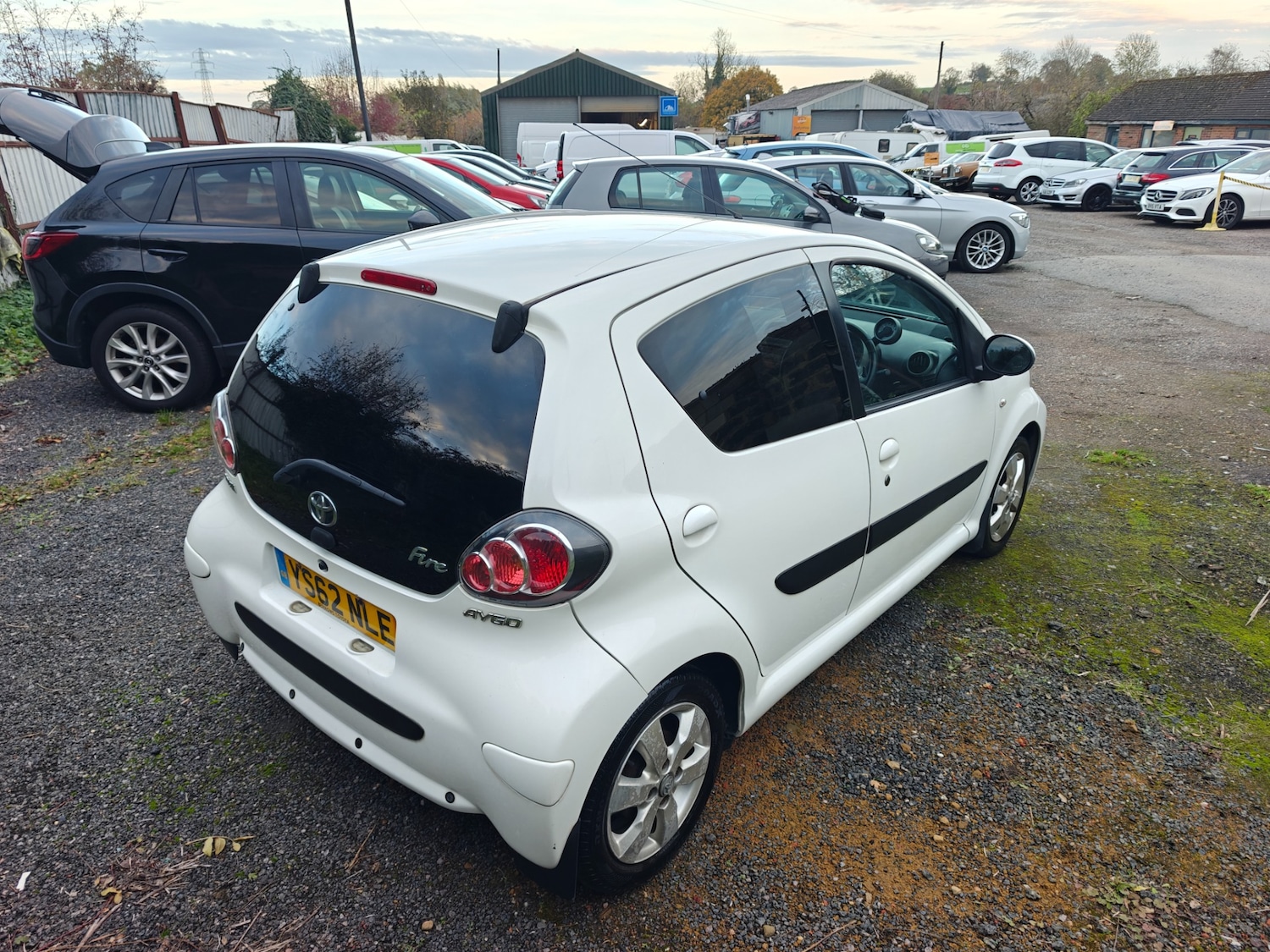 Used Toyota AYGO 2013 for sale - 76470886: Photo 17