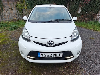 Used Toyota AYGO 2013 for sale - 76470886: Photo