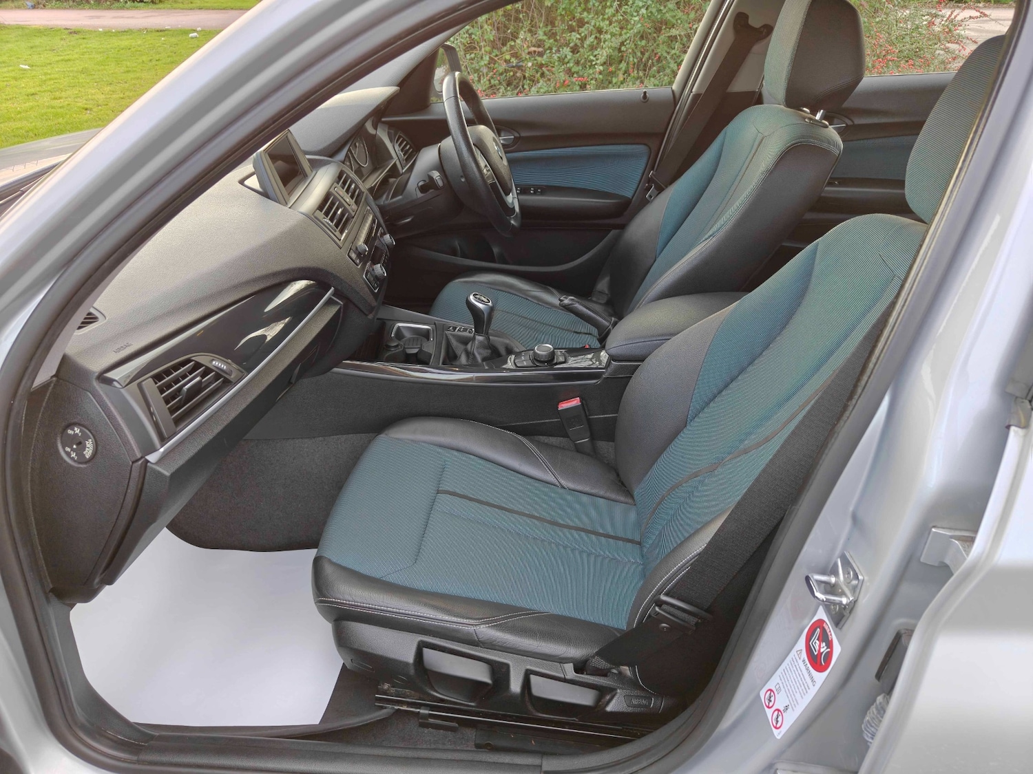 Used BMW 1 Series 2011 for sale - 77573108: Photo 11