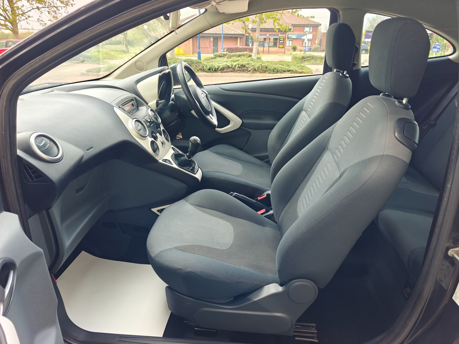 Used Ford Ka 2012 for sale - 76649053: Photo 11