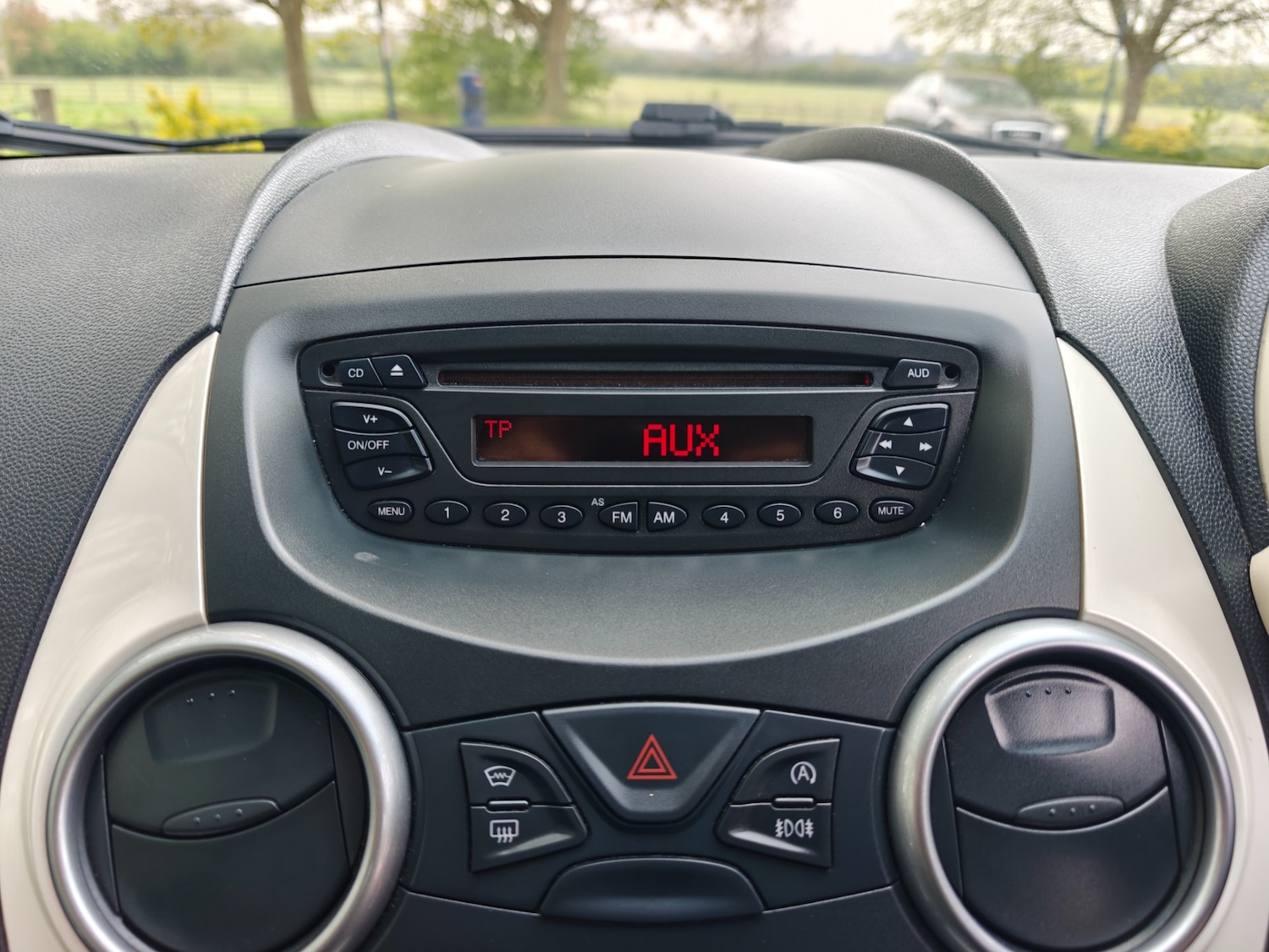 Used Ford Ka 2012 for sale - 76649053: Photo 42