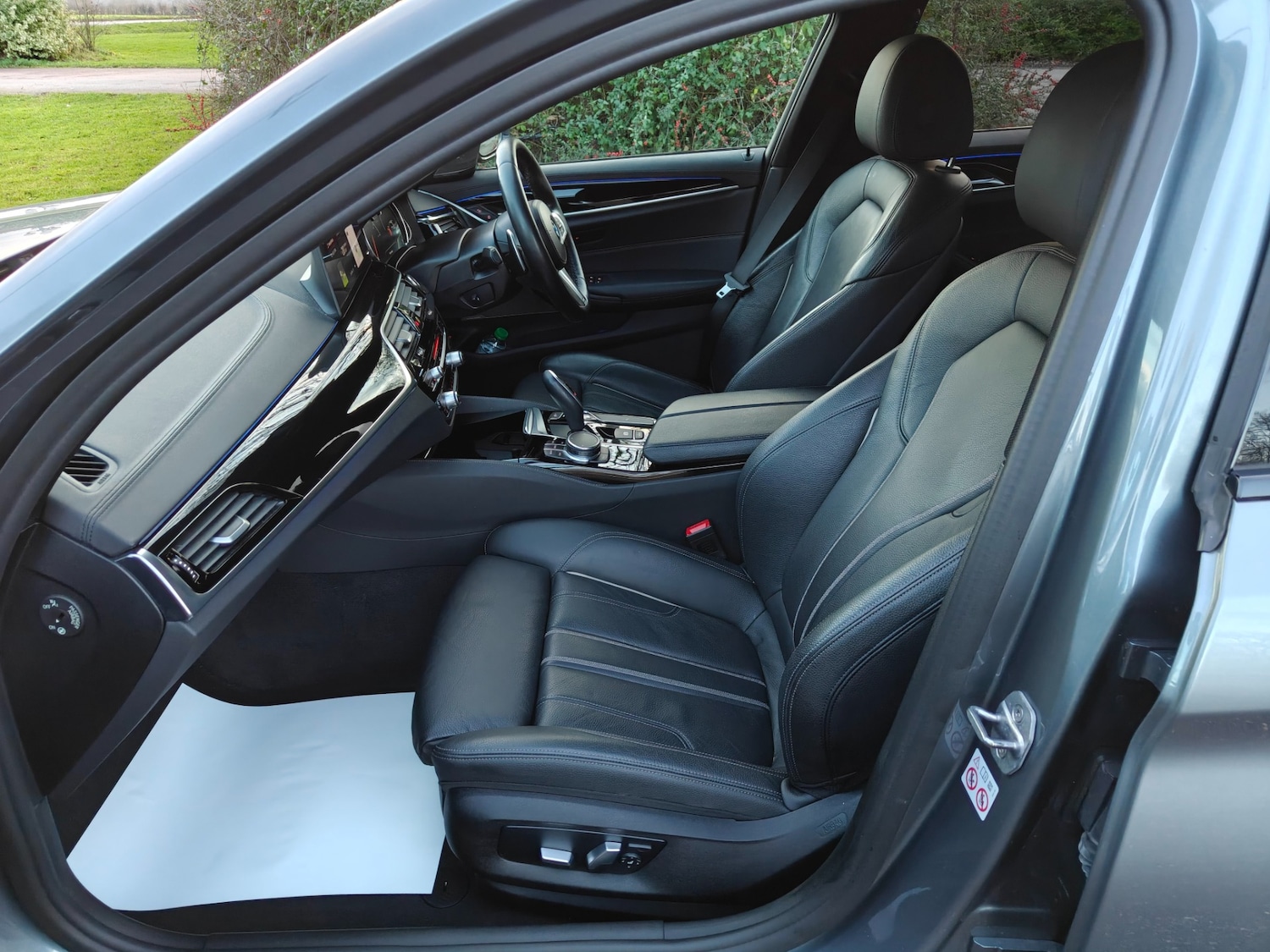 Used BMW 5 Series 2017 for sale - 77248601: Photo 11