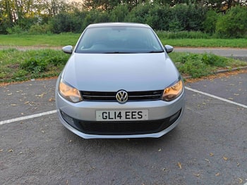 Used Volkswagen Polo 2014 for sale - 79850947: Photo
