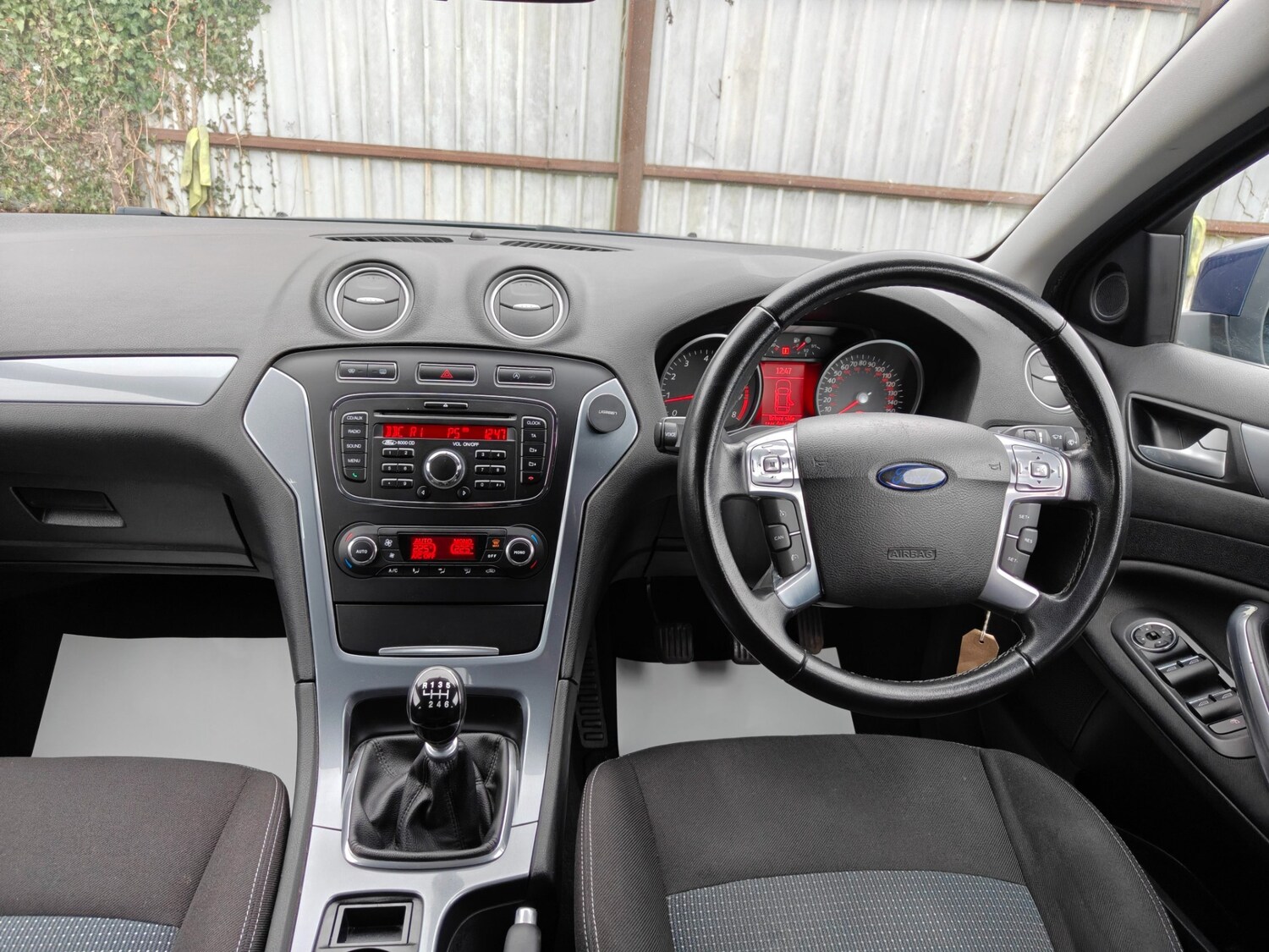 Used Ford Mondeo 2012 for sale - 77964991: Photo 32