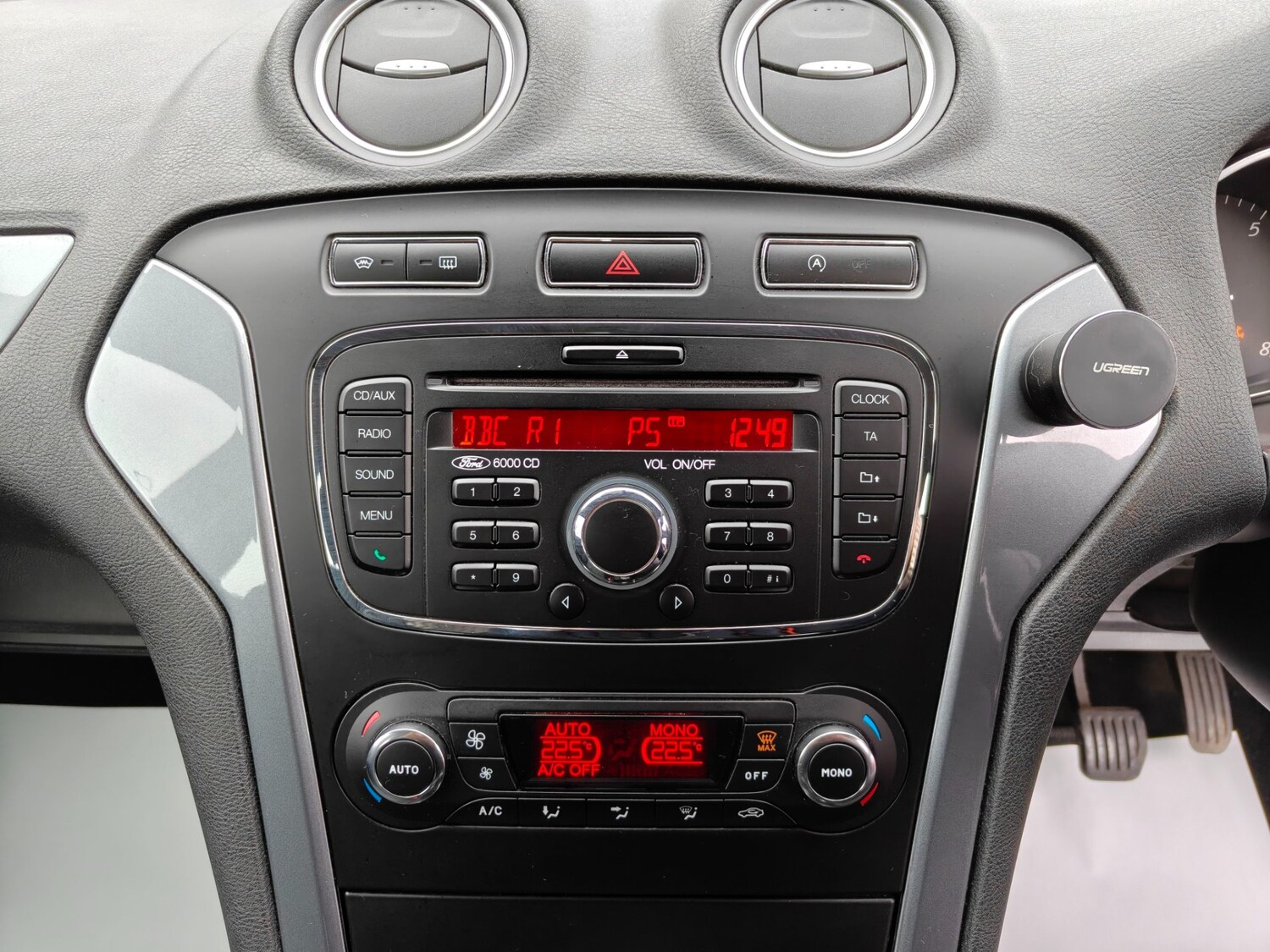 Used Ford Mondeo 2012 for sale - 77964991: Photo 38