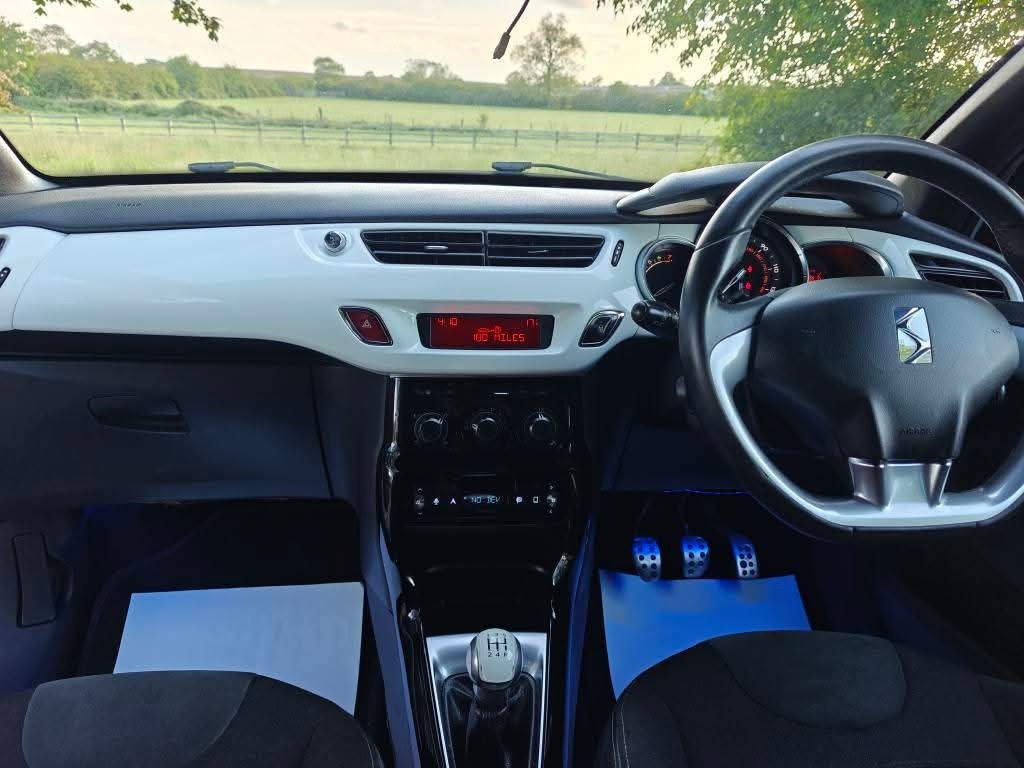 Used Citroen DS3 2010 for sale - 77274469: Photo 11