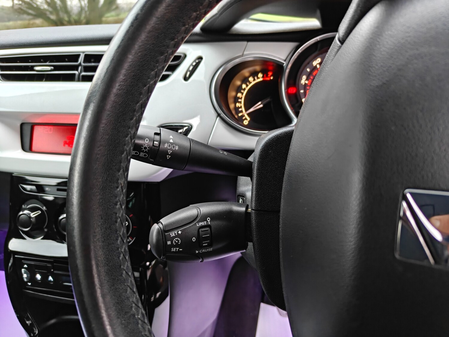 Used Citroen DS3 2010 for sale - 77274469: Photo 36