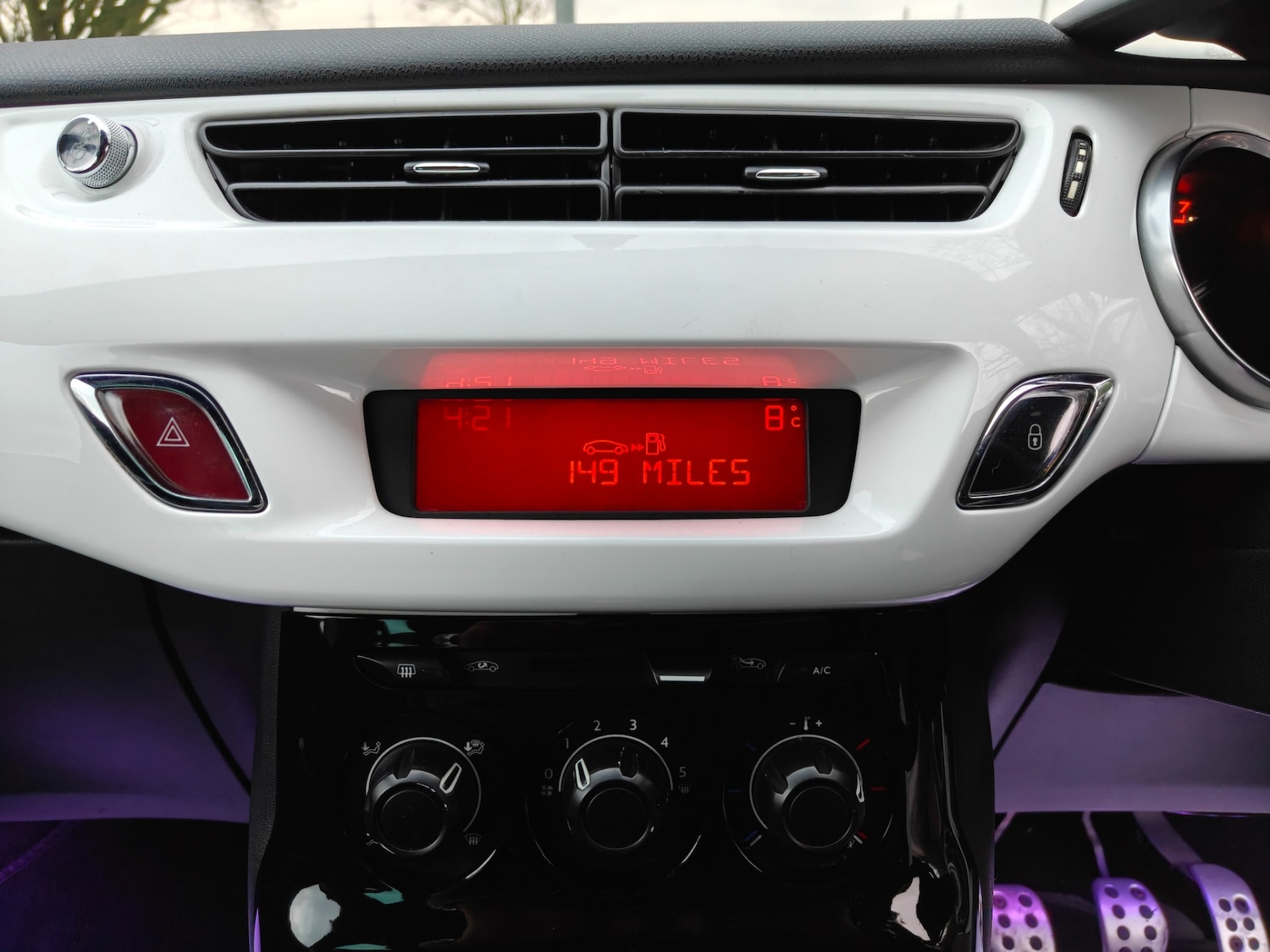 Used Citroen DS3 2010 for sale - 77274469: Photo 48