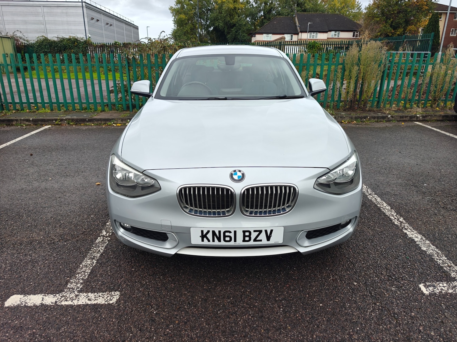 Used BMW 1 Series 2011 for sale - 76438210: Photo 2