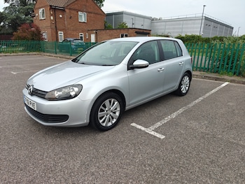 Used Volkswagen Golf 2011 for sale - 75545694: Photo