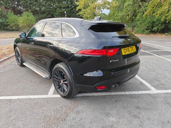 Used Jaguar F-Pace 2016 for sale - 79459746: Photo