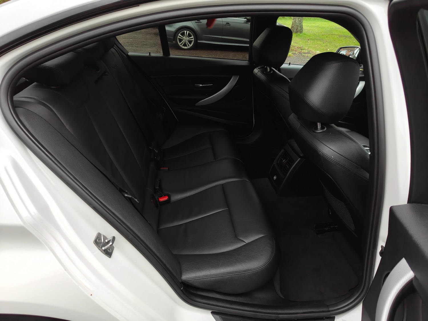 Used BMW 3 Series 2014 for sale - 76687531: Photo 8