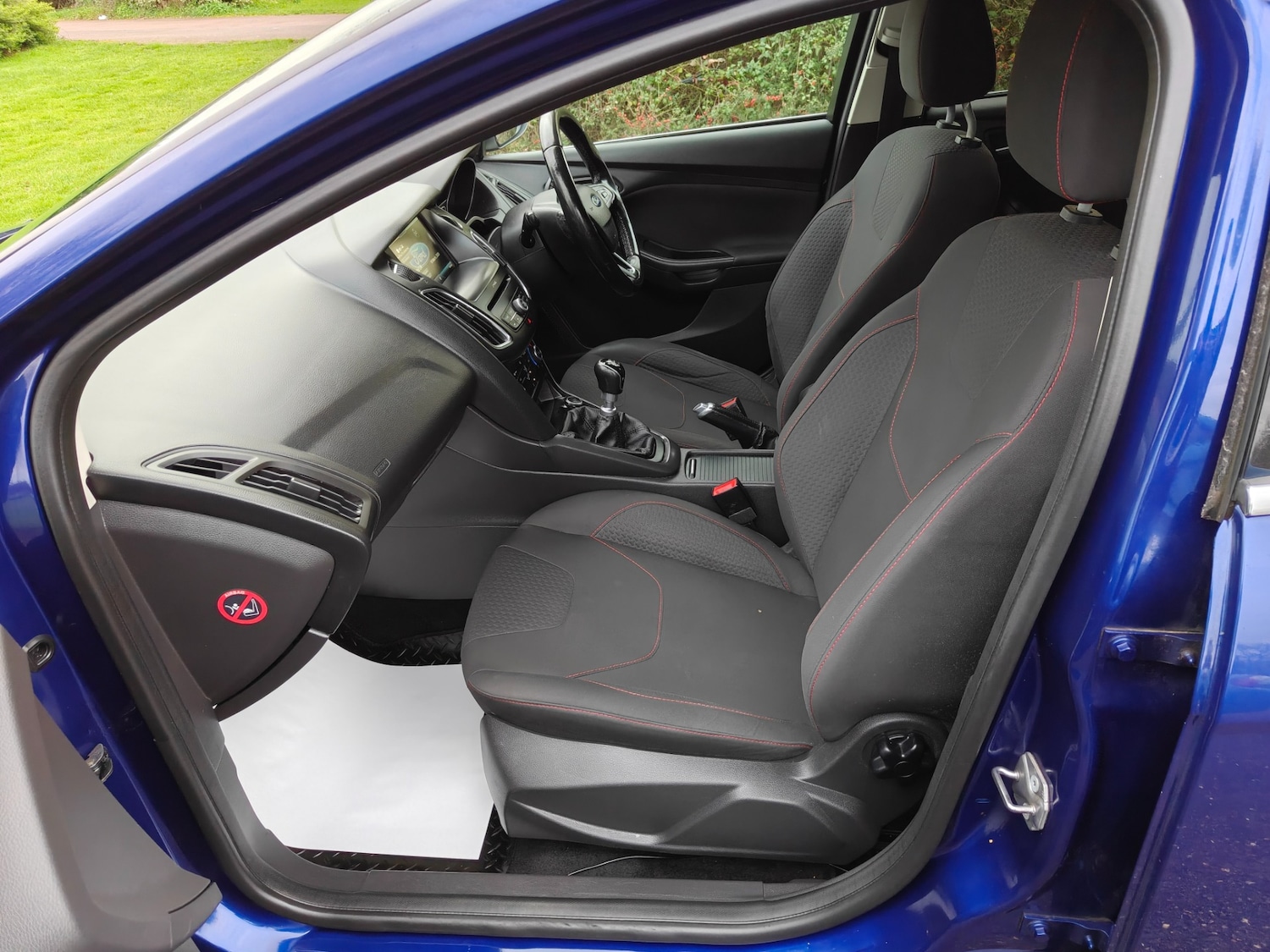 Used Ford Focus 2015 for sale - 77906740: Photo 11