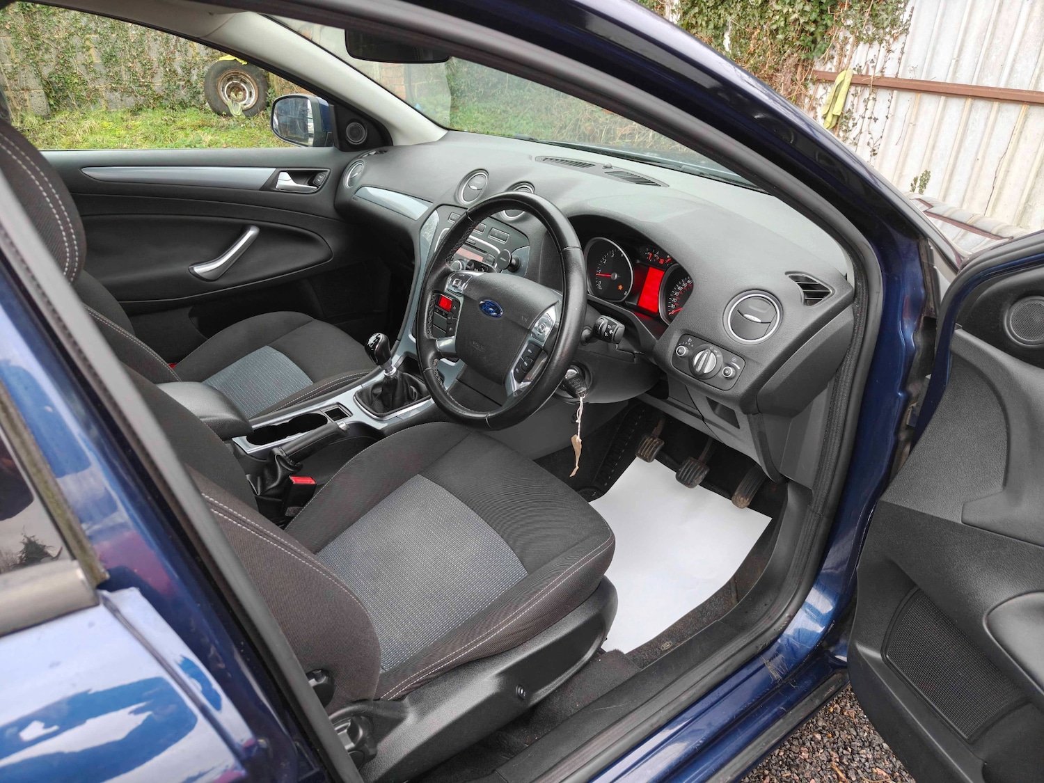 Used Ford Mondeo 2012 for sale - 77165116: Photo 30