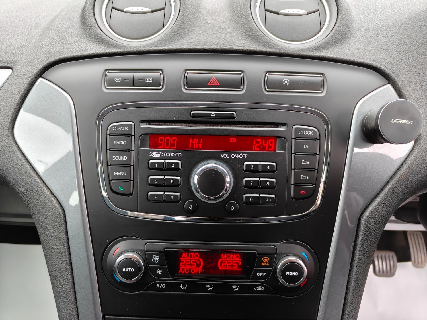 Used Ford Mondeo 2012 for sale - 77165116: Photo 36