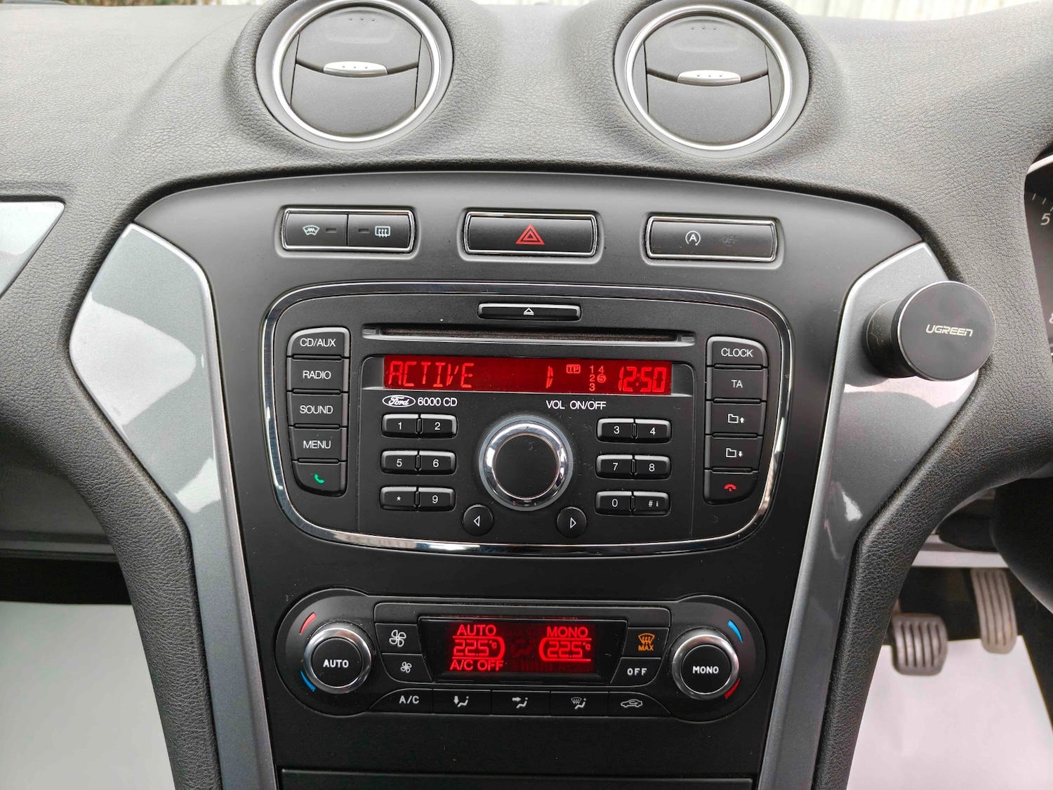 Used Ford Mondeo 2012 for sale - 77165116: Photo 41