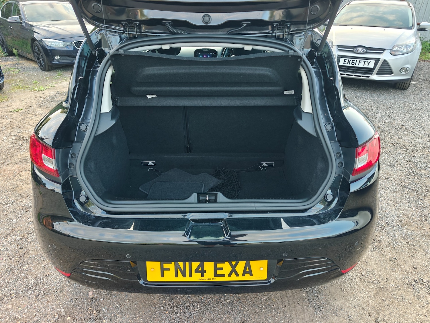 Vehicle 29