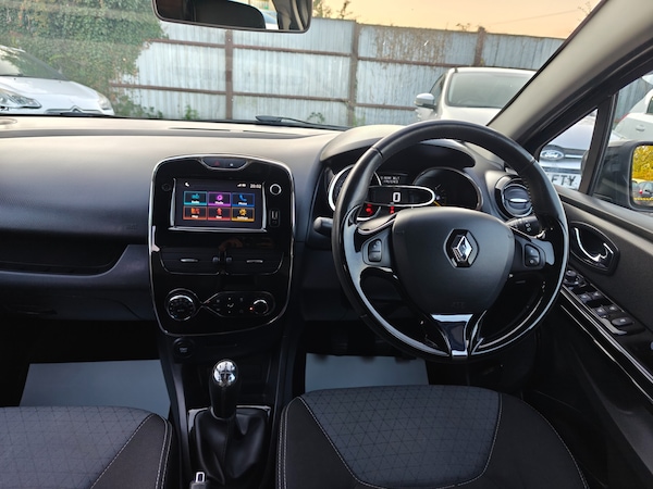 Used Renault Clio 2014 for sale - 75429015: Photo 33