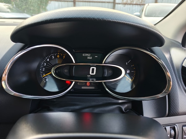 Used Renault Clio 2014 for sale - 75429015: Photo 37