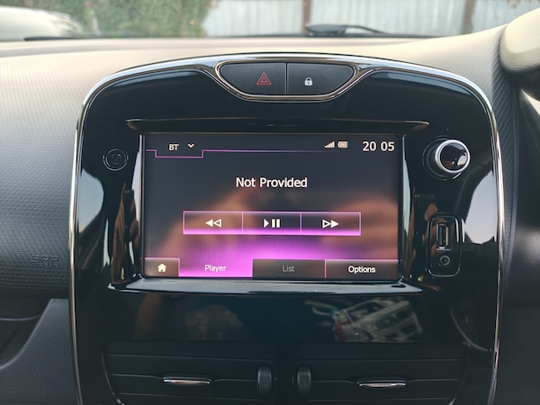 Used Renault Clio 2014 for sale - 75429015: Photo 43