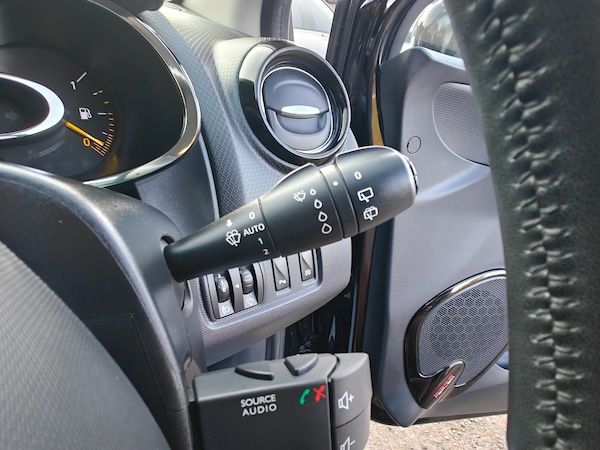 Used Renault Clio 2014 for sale - 75429015: Photo 59