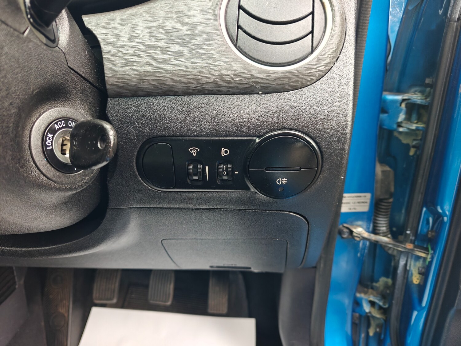 Used Hyundai i10 2010 for sale - 76544379: Photo 48