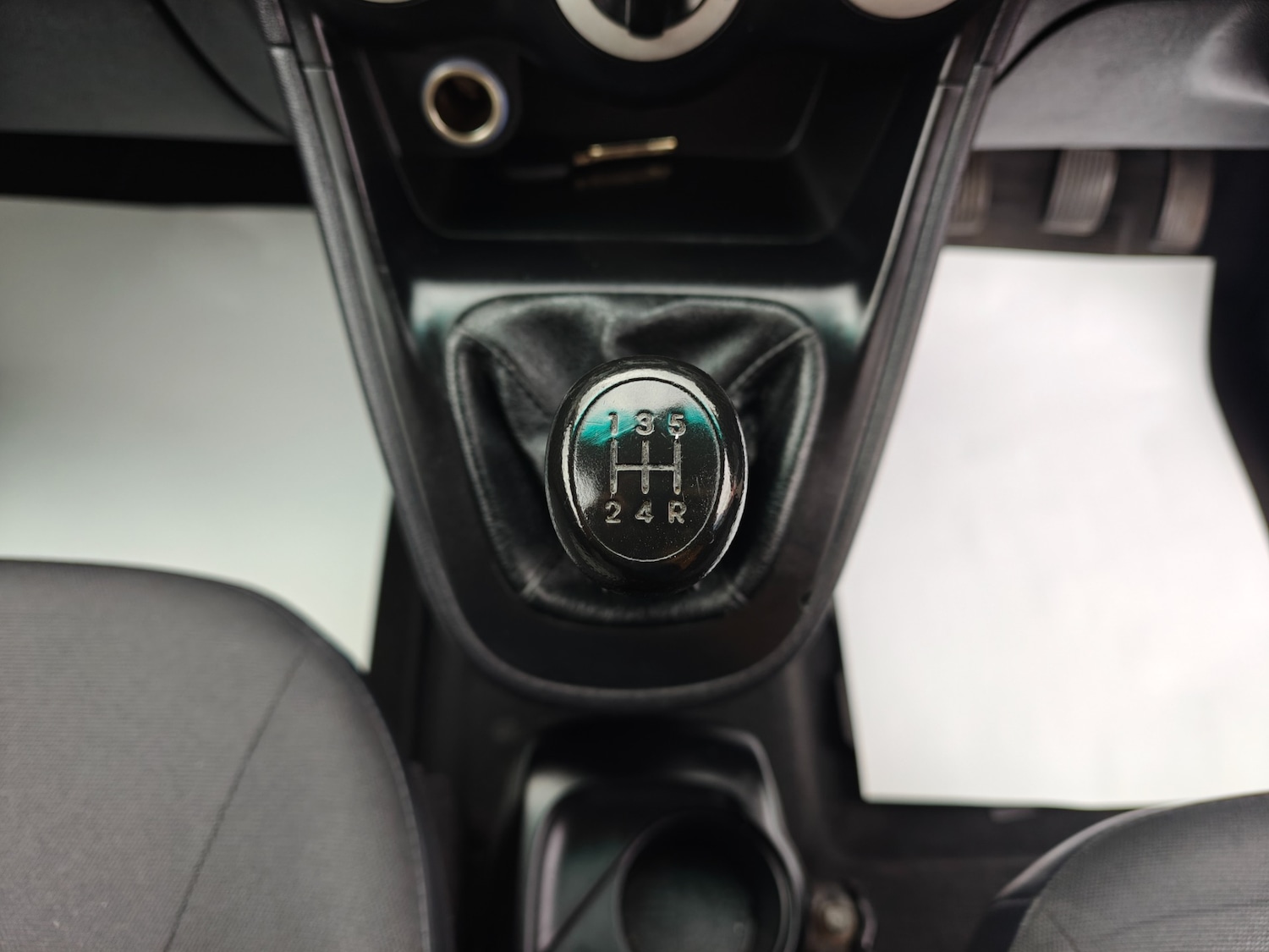 Used Hyundai i10 2010 for sale - 76544379: Photo 55