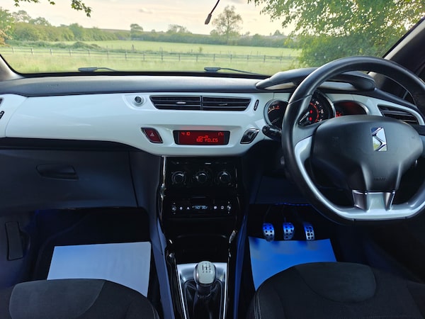 Used Citroen DS3 2010 for sale - 74736501: Photo 23