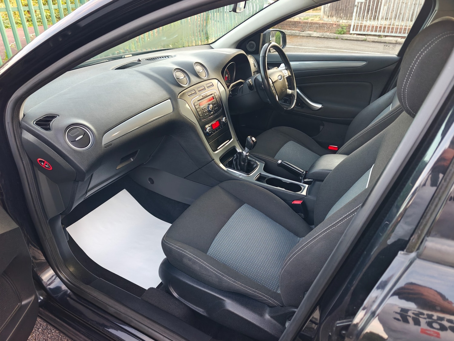 Vehicle 33