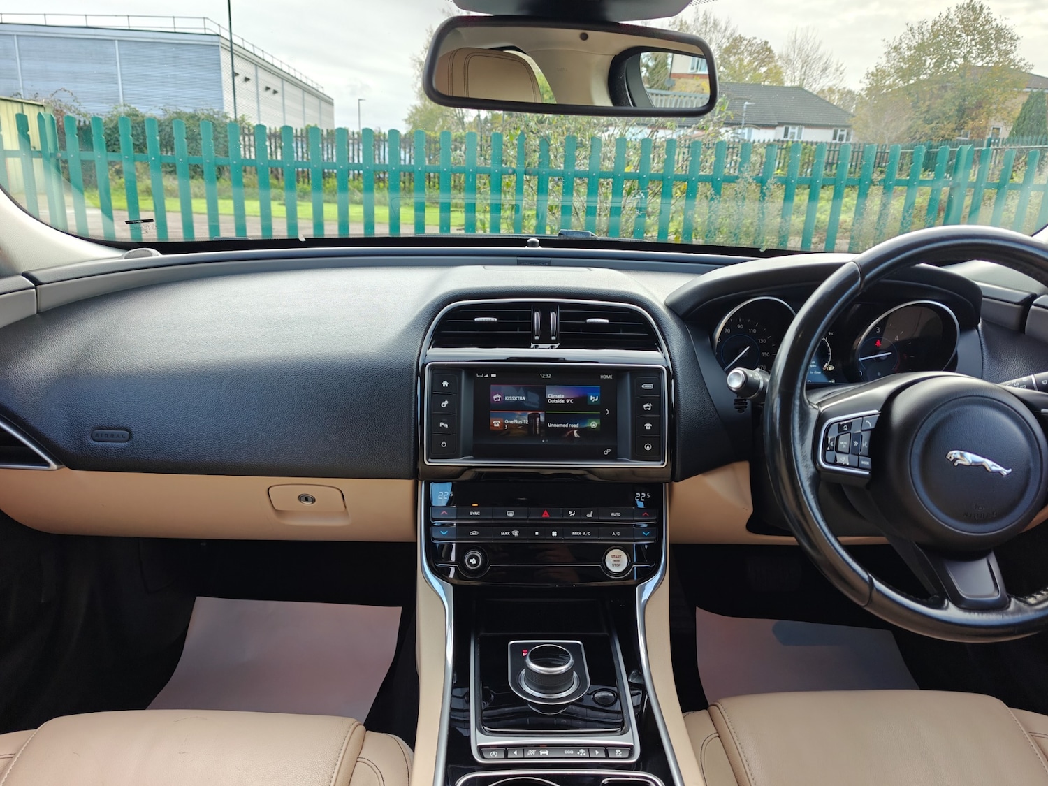 Used Jaguar XE 2016 for sale - 77630750: Photo 10