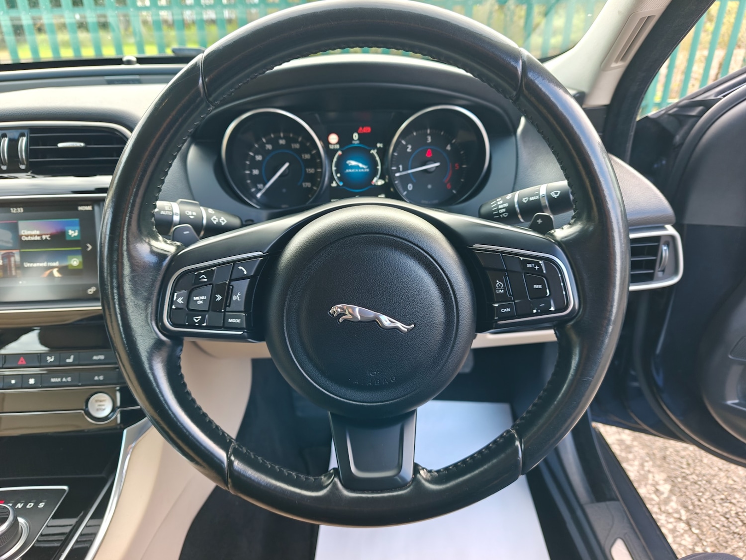 Used Jaguar XE 2016 for sale - 77630750: Photo 57