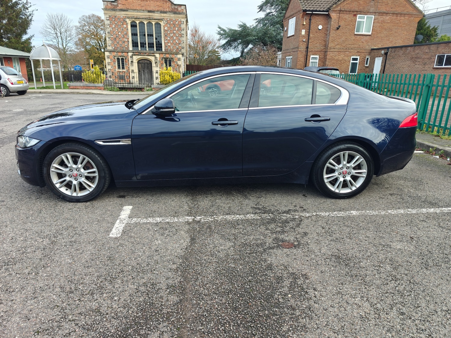 Used Jaguar XE 2016 for sale - 77630750: Photo 69