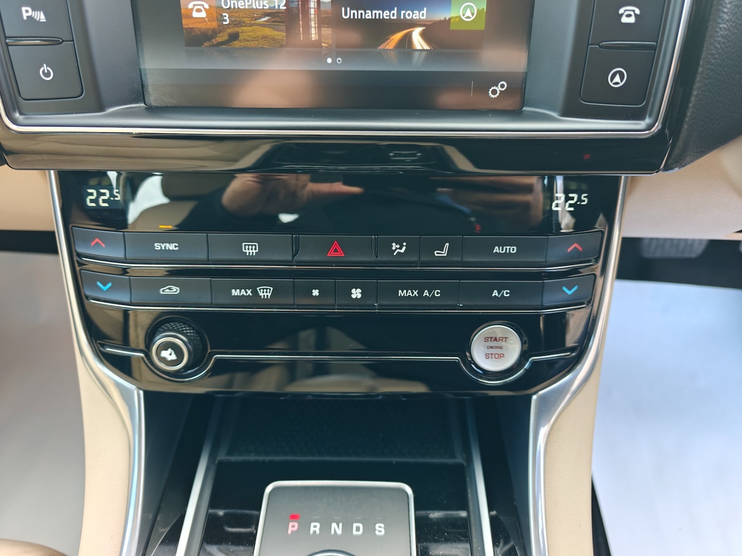 Used Jaguar XE 2016 for sale - 77630750: Photo 85