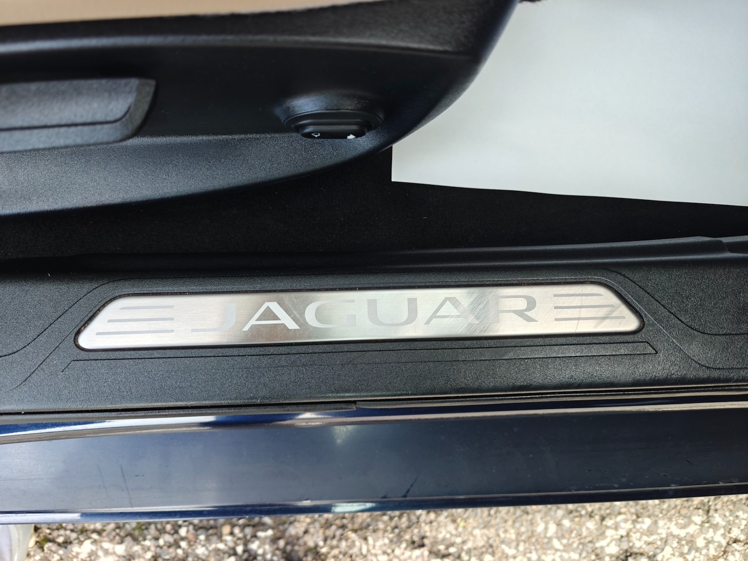 Used Jaguar XE 2016 for sale - 77630750: Photo 94