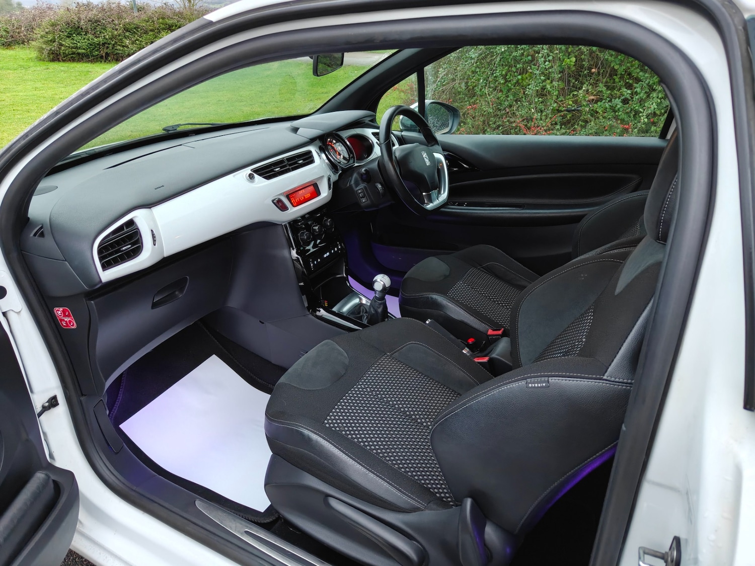 Used Citroen DS3 2010 for sale - 78060668: Photo 23